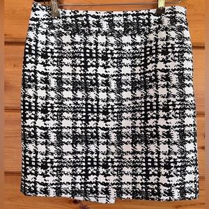 Ann Taylor Factory, Black/White Skirt, size 6